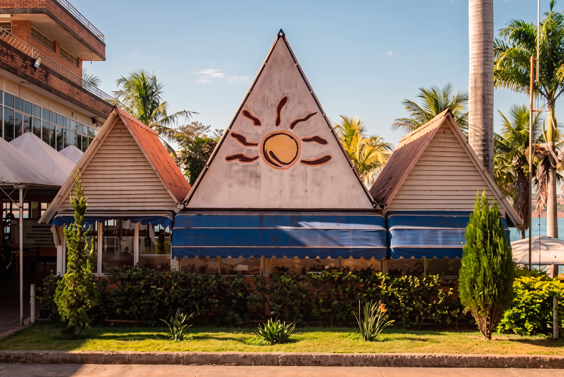 Resort em atividade 1